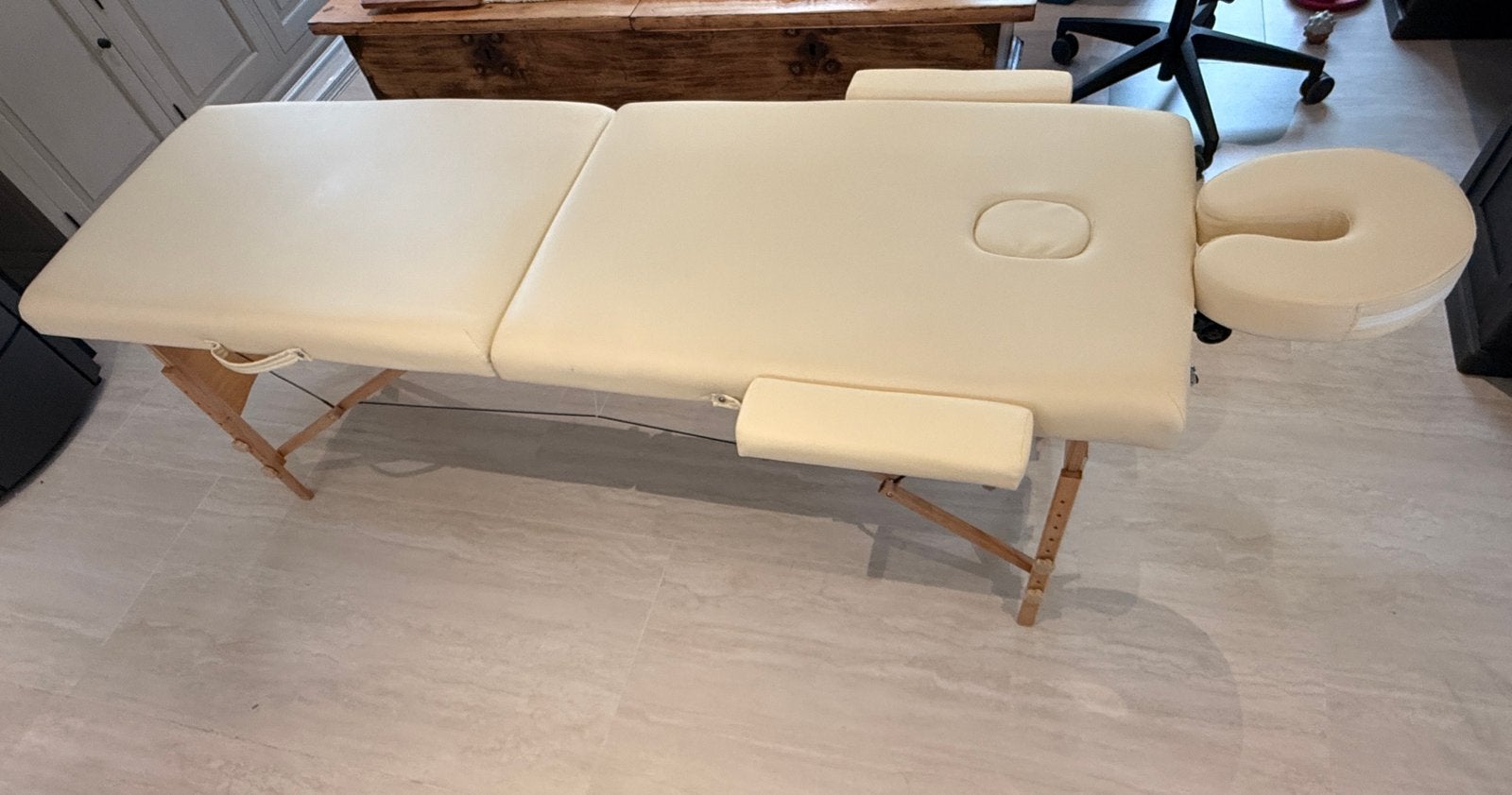 Table de massage/traitement, Enlèvement, Comme neuf