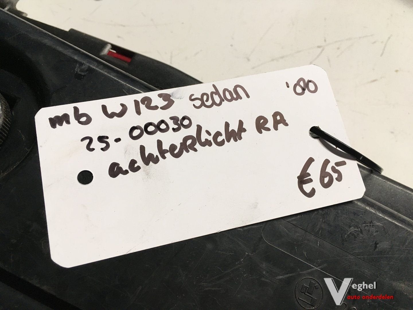 Mercedes W123 Sedan 2.3 1983 Wagennr 2500030  Achterlicht, Auto-onderdelen, Gebruikt, -, -, Ophalen of Verzenden