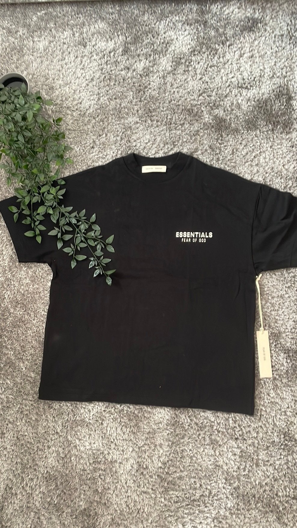 Essentials zwart T-shirt maat S (vilt M), Ophalen of Verzenden, Zo goed als nieuw, Zwart