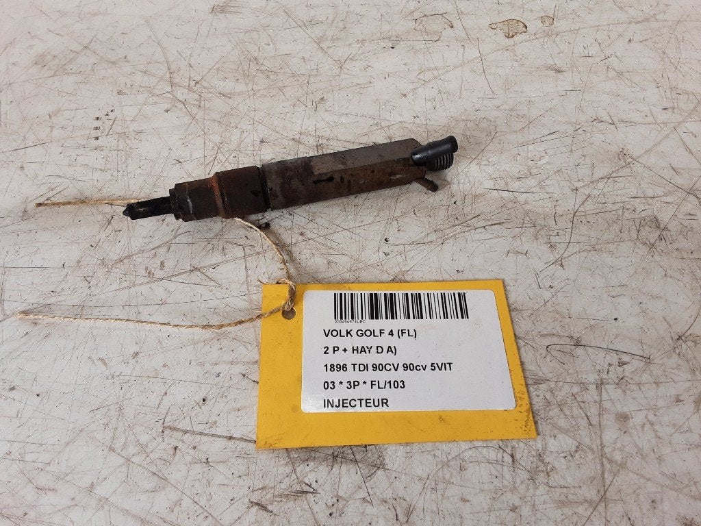 INJECTOR BRANDSTOF Volkswagen Golf IV (1J1) (028130202P), Gebruikt, Volkswagen, Volkswagen AG, Kundenbetreuung@volkswagen.de