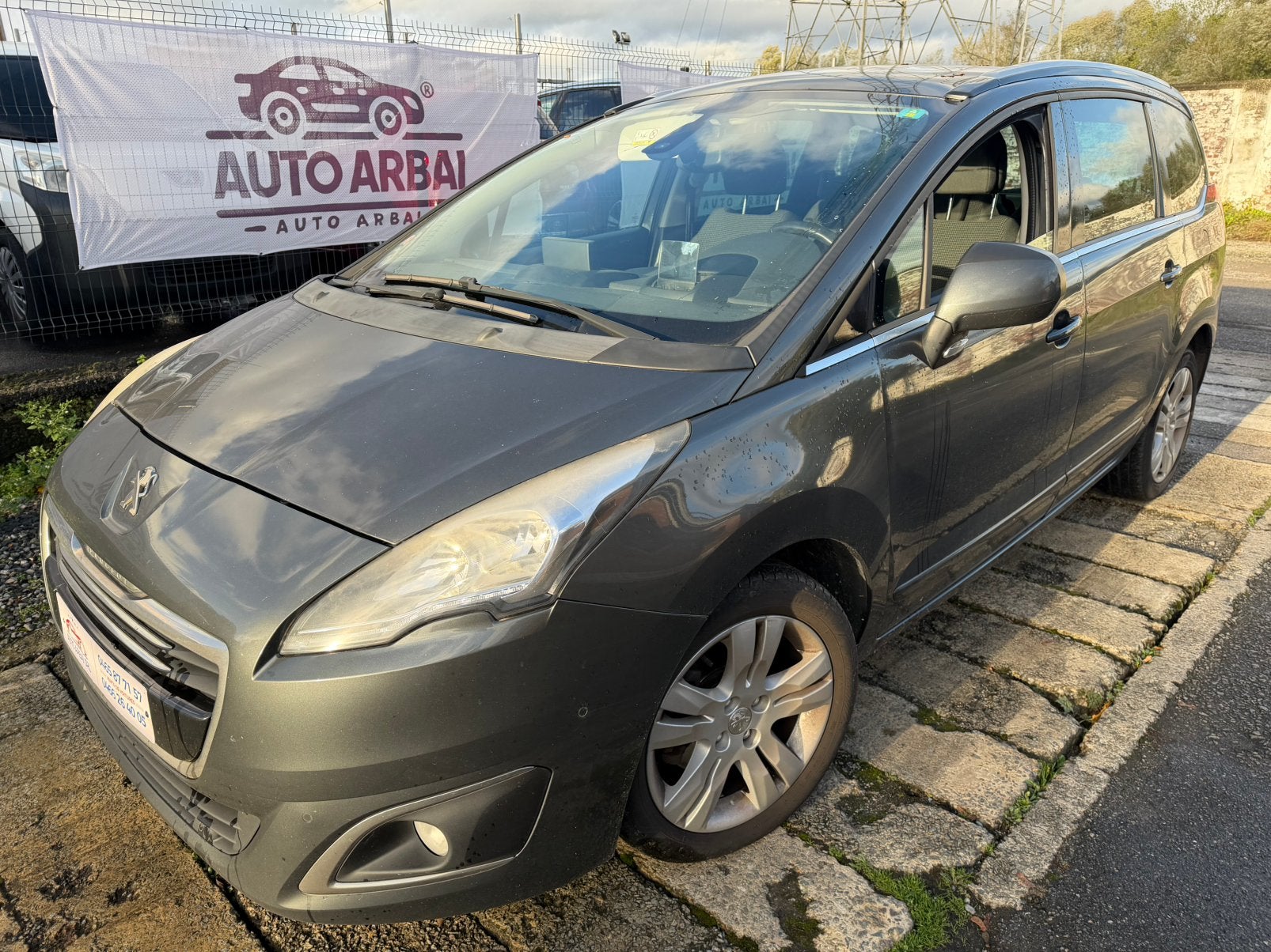 Peugeot 5008 1.6 BlueHDi Allure 220.000km 7place 2016Euro6b, Argent ou Gris, Achat, Euro 6, Entreprise