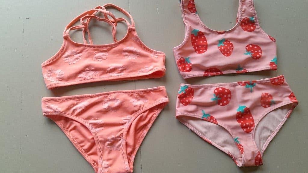 2 bikini's, Ophalen of Verzenden, Maat 134