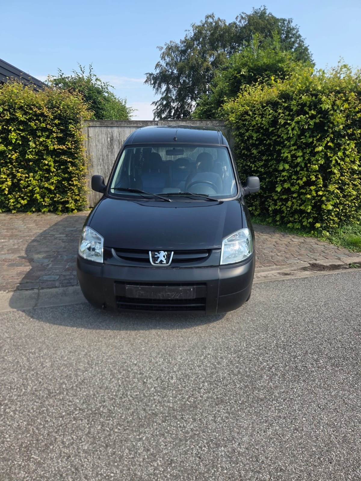 PEUGEOT PARTNER 1.4 BENZINE VAN 2005, Auto's, Zwart, Handgeschakeld, 5 deurs, Particulier