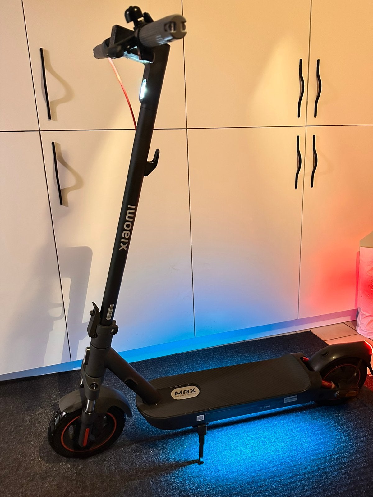 Xiaomi E Step Max 5 Nieuwstaat 2 Jaar Garantie Media Markt, Fietsen en Brommers, Ophalen, Zo goed als nieuw, Elektrische step (E-scooter)