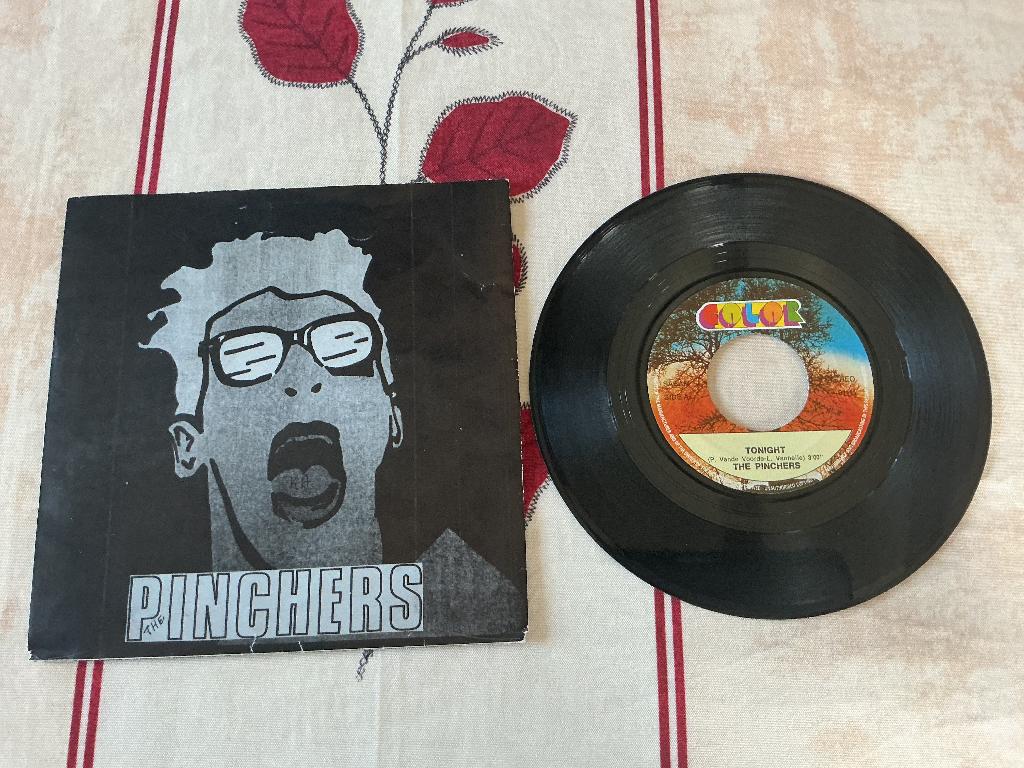 The Pinchers: Tonight/ Rape her (single), Cd's en Dvd's, Verzenden, Single