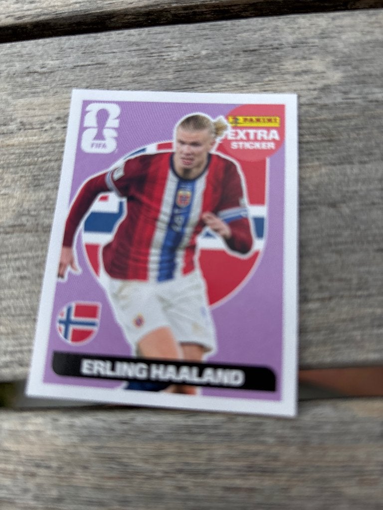 Haaland extra sticker purple, Hobby & Loisirs créatifs, Autocollants & Images, Enlèvement, Neuf, Autocollant