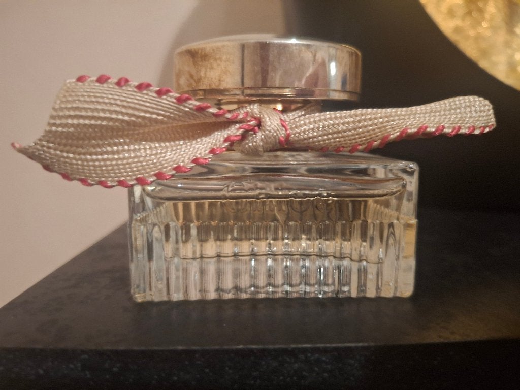 Parfum Chloe lumineuse 30ml, Bijoux, Sacs & Beauté, Beauté | Parfums, Enlèvement ou Envoi, Comme neuf