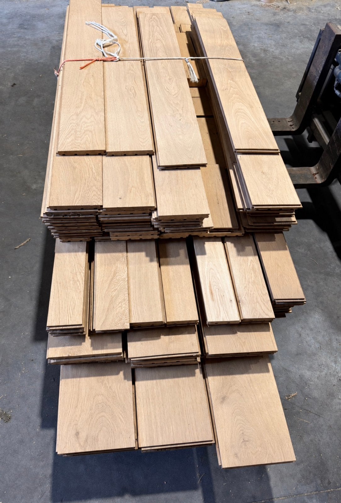 Oud massief eiken parket! 28 m2, 22, 16 en 10 cm breed, Ophalen, Zo goed als nieuw, Hout, Parket