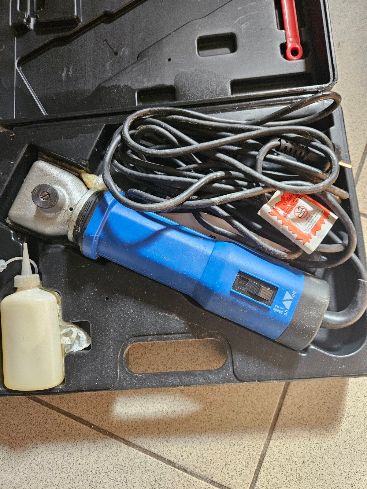 Tendeuze voor dieren, Ophalen
