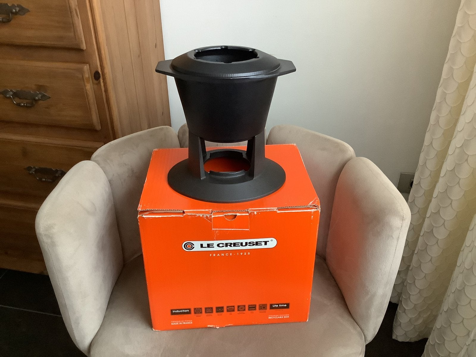 Le Creuset fonduepot, Maison & Meubles, Cuisine | Casseroles & Poêles, Comme neuf, Enlèvement, Autres types, Plaque céramique