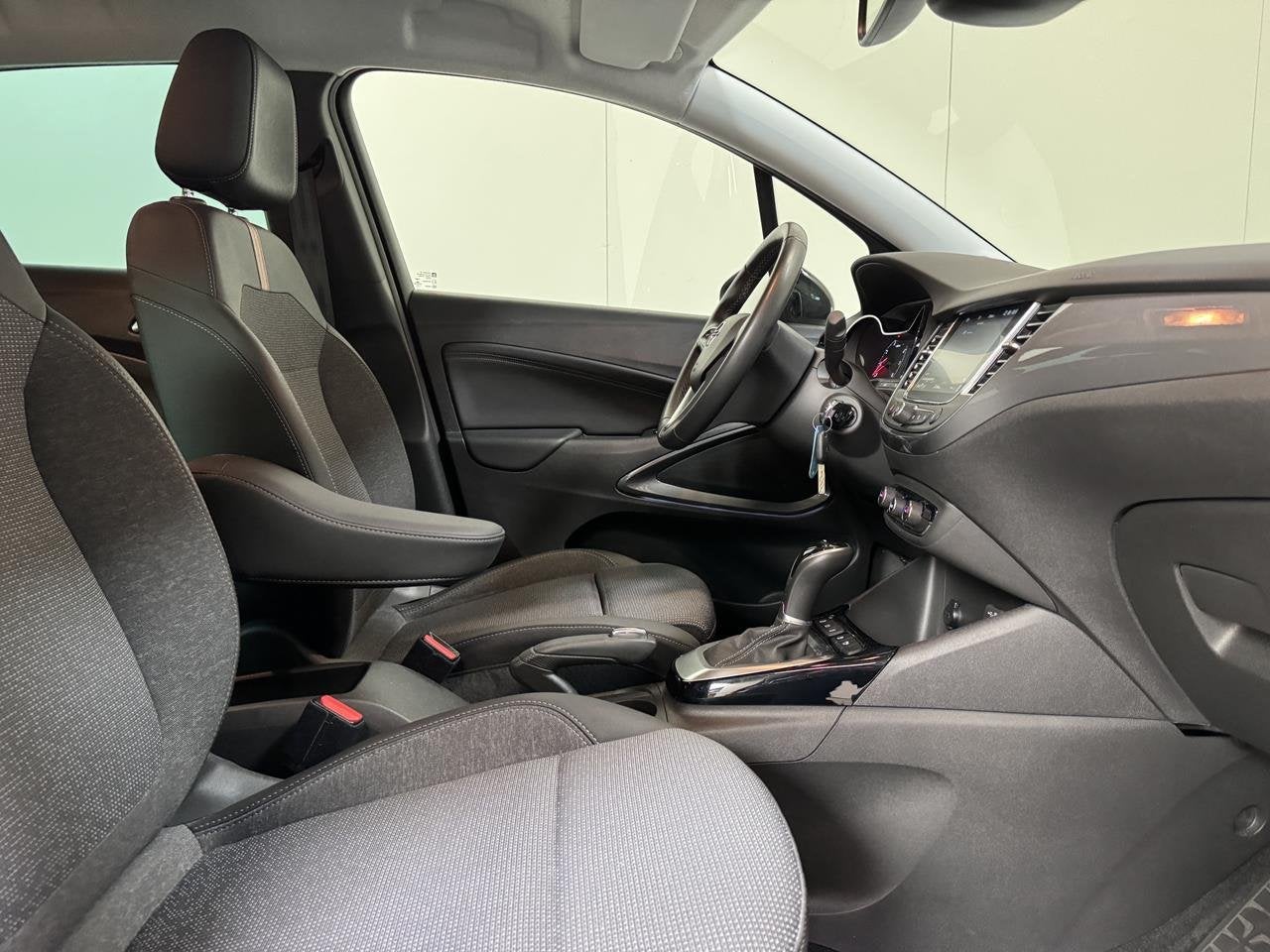 Opel Crossland X 1.2 Elegance Benzine Autom.- GPS - Topstaa, Autos, Opel, 0 kg, Argent ou Gris, Achat, Anti démarrage