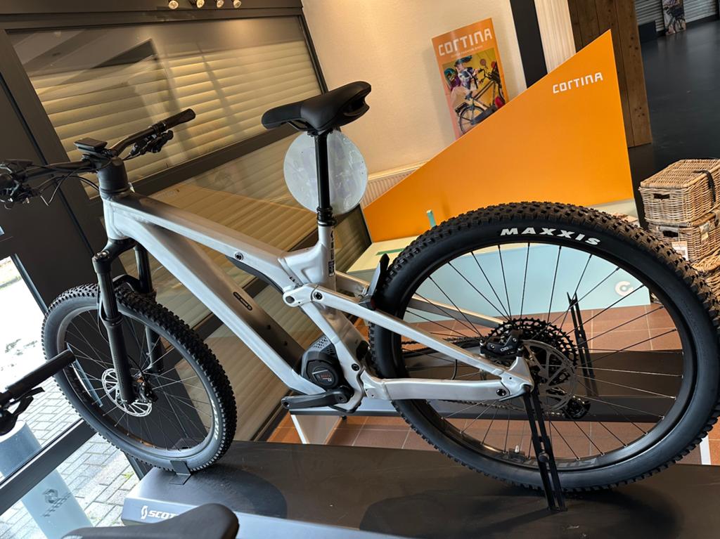 E-bike scott eride 920 maat L nieuw! Zie foto’s! Bosh motor!, Fietsen en Brommers, Elektrische fietsen, Ophalen, Nieuw