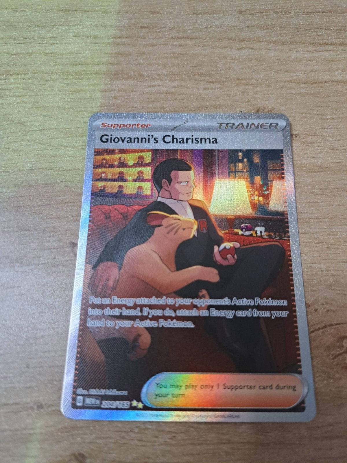 Giovanni's charisma, Ophalen