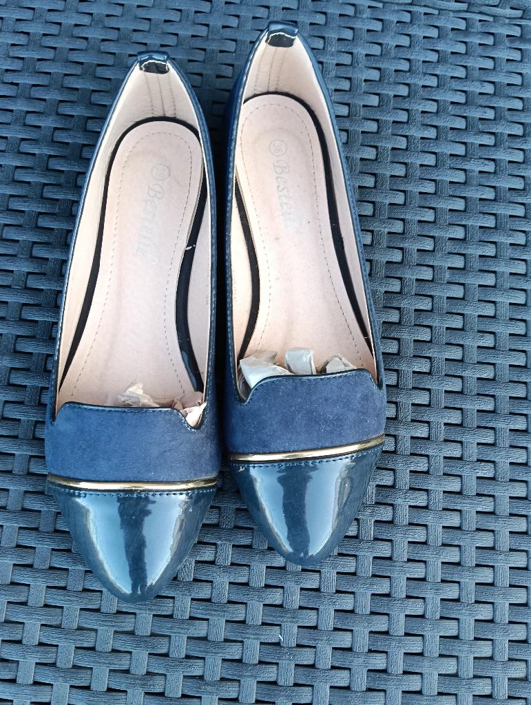 Schoenen, Ophalen of Verzenden, Gedragen