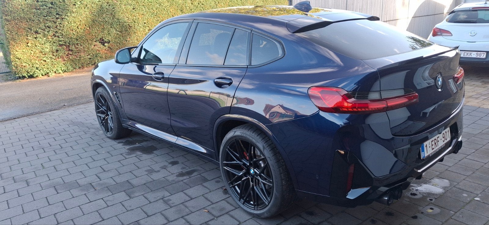 BMW X4 3.0i Xdrive 2023, Auto's, Automaat, Dealer onderhouden, Blauw, Leder