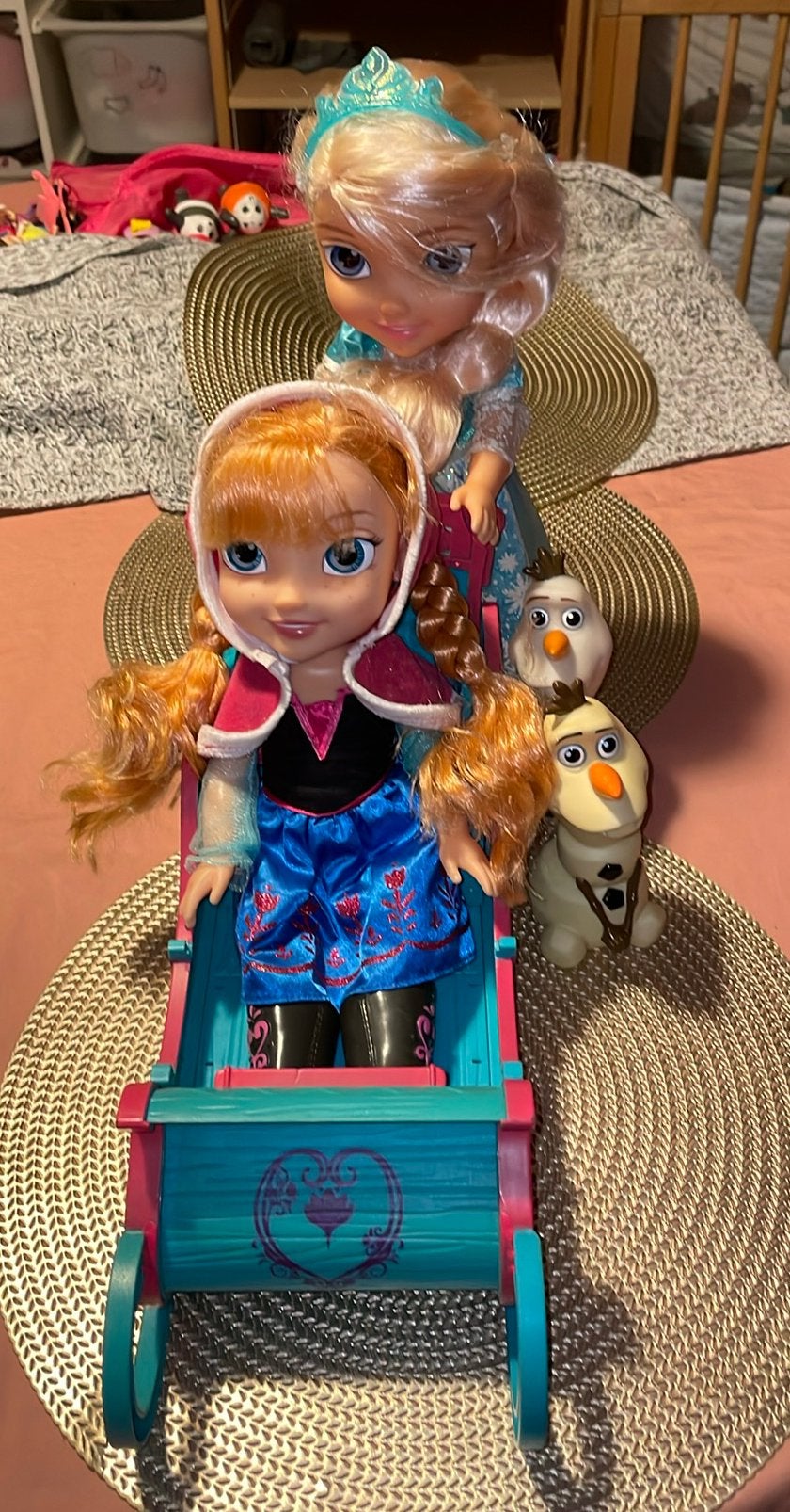 Sleigh Snow Queen-poppen Emma Elsa en twee Olafs, Ophalen of Verzenden, Gebruikt, Pop, Levensecht of Reborn