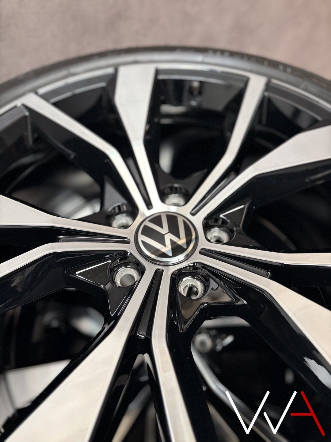 19” Volkswagen T-Roc R-Line “Misano” origineel nieuwstaat, Pneus et Jantes, Véhicule de tourisme, Pneus été, -