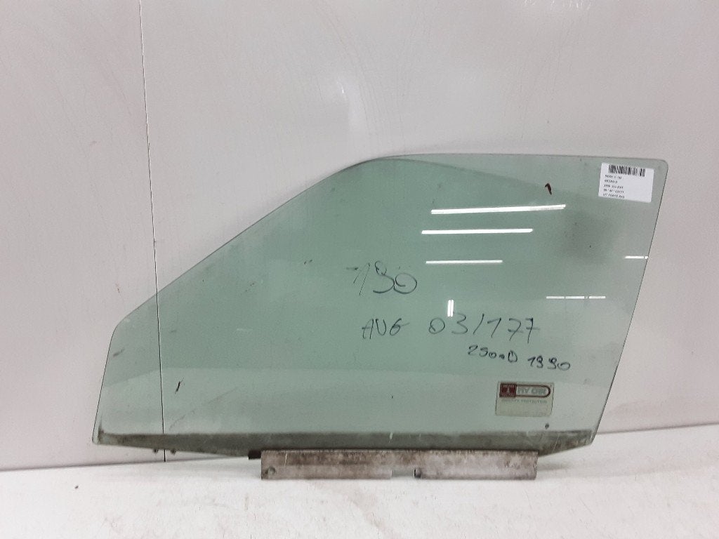 VITRE AVANT GAUCHE Mercedes-Benz 190 D (W201), Mercedes-Benz, Mevr. I. Hauben, Utilisé, Rue de l'Espoir 34 34
4030  GRIVEGNÉE, BE
