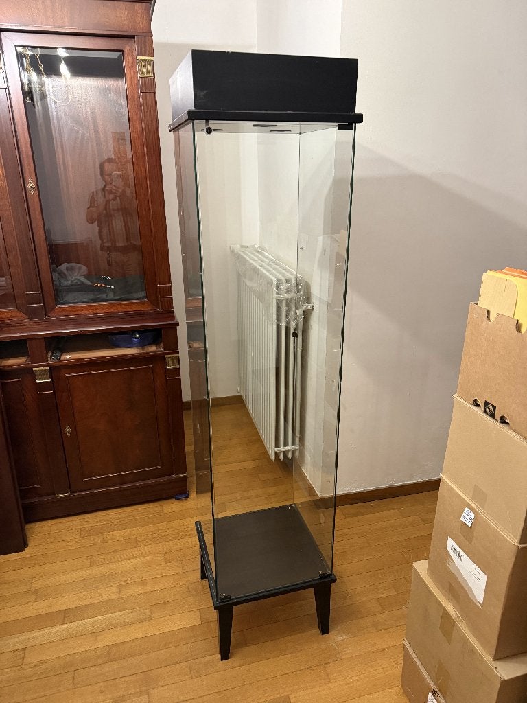 Glazen vitrine, Ophalen, Gebruikt