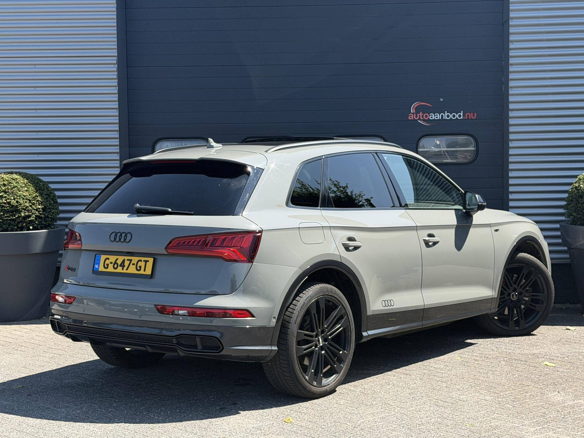 Audi Q5 3.0 TFSI SQ5 quattro Pro Line Plus (automatique), Argent ou Gris, Achat, Euro 6, Entreprise