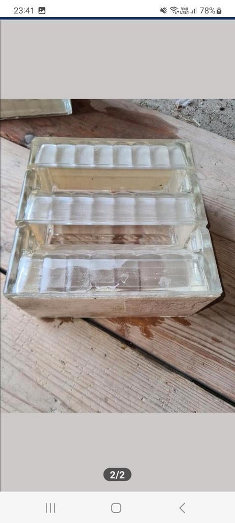 Glasdallen, Ophalen