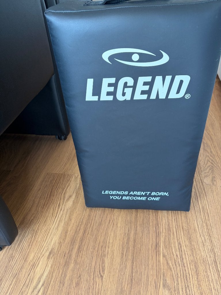 Bouclier de frappe Legend Sports Legend Po, Sports & Fitness, Enlèvement, Comme neuf