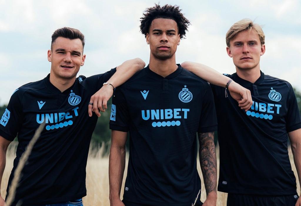 Club brugge shirts opzoek, Sport en Fitness, Voetbal, Ophalen, Shirt