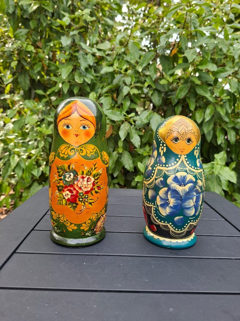 2x originele Matroesjka set (Sergiev Posad; handbeschilderd), Verzamelen, Ophalen of Verzenden, Zo goed als nieuw