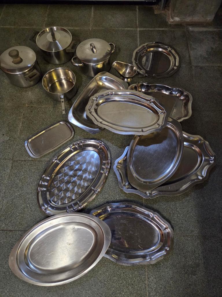 Set inox schotels, stoofpotten en sauspannetje, Huis en Inrichting, Keuken | Potten en Pannen, Ophalen, Inox