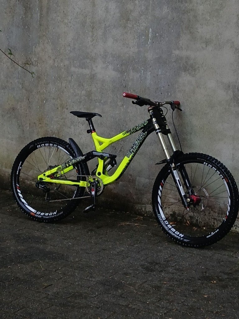 Custom Commencal Supreme DH V3 Downhill Mountain Bike M/L, Moins de 10 vitesses, 57 à 61 cm, Comme neuf, Enlèvement