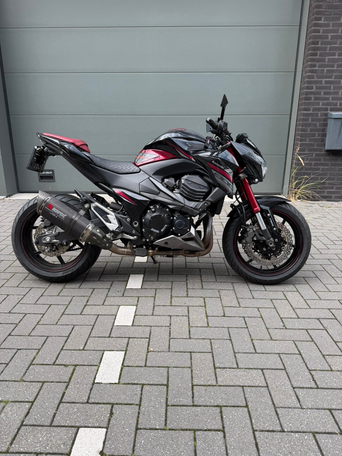 Kawasaki Z800 - Sugomi Akrapović, Motos, Permis Moto A, Occasion, Plus de 35 kW, 800 cm³