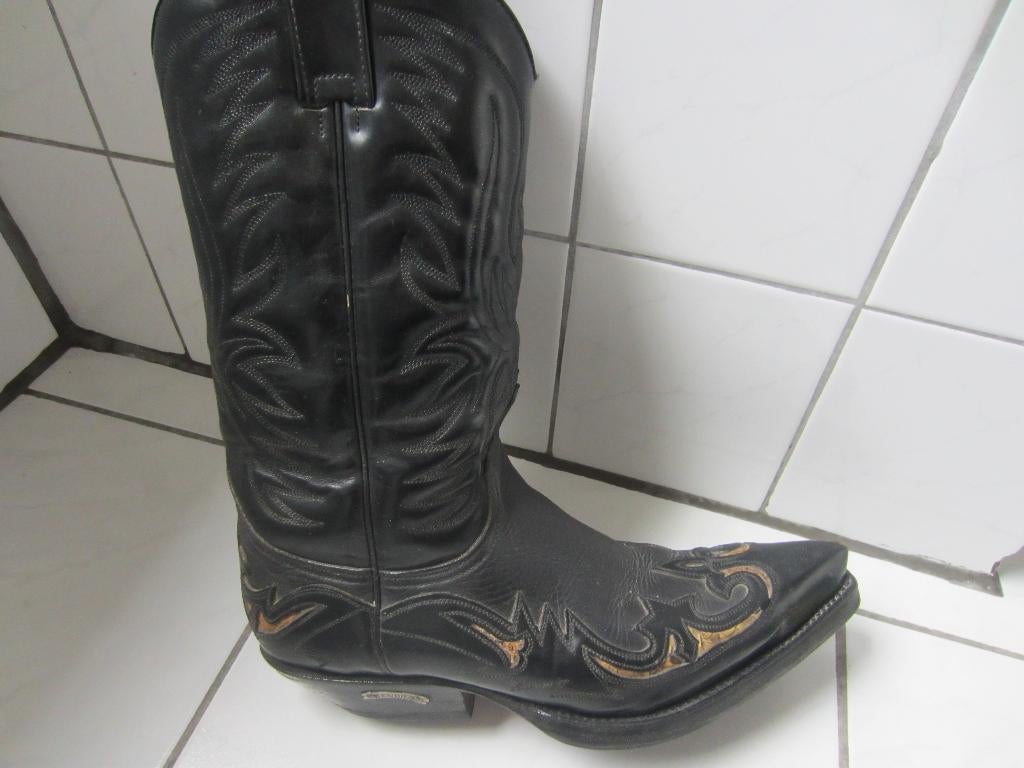 Santiags " Sendra " taille 45, Vêtements | Hommes, Chaussures, Comme neuf, Bottes, Noir, Enlèvement