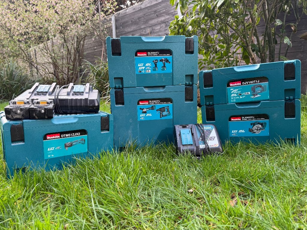 7 delige Makita accu set, Doe-het-zelf en Bouw, Gereedschap | Boormachines, Ophalen, Gebruikt, Boor- en Schroefmachine, Variabele snelheid