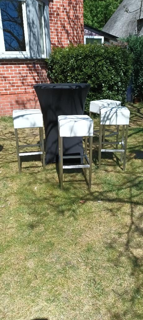 Party tafel met krukken, Tuin en Terras, Tuinstoelen, Zo goed als nieuw, Aluminium, Ophalen