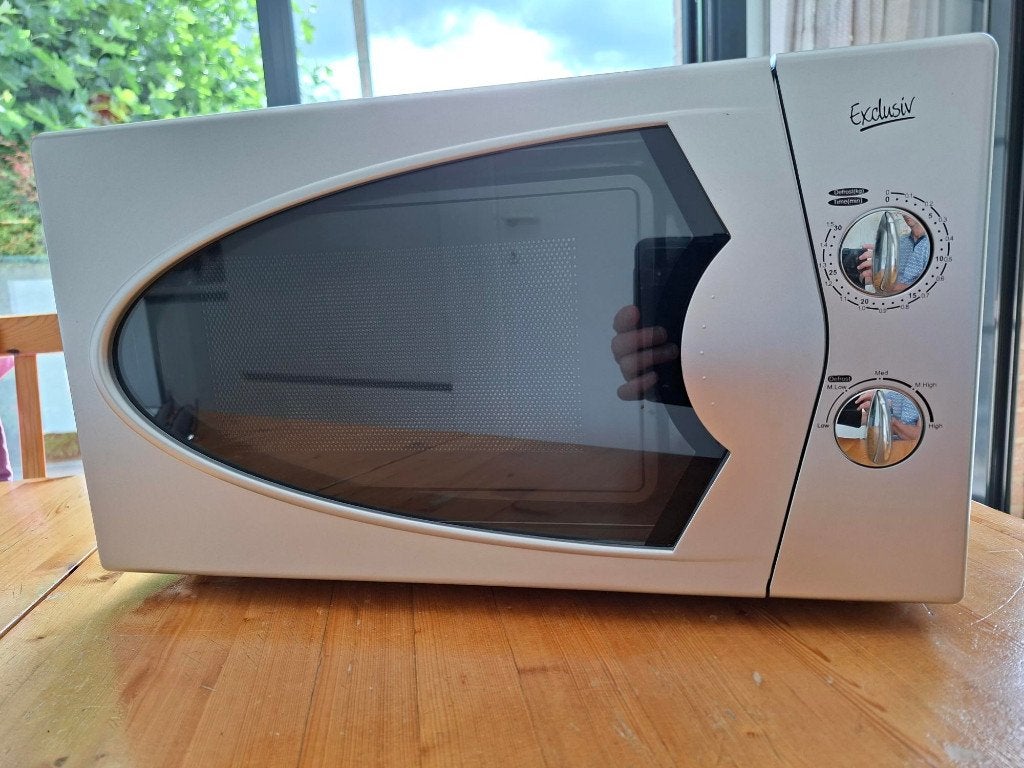 Compacte microgolgolfoven Exclusiv, Ophalen, Microgolfoven, Zo goed als nieuw, Draaiplateau
