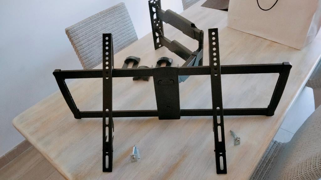 NEOMOUNTS WL40-550BL16 knikarm voor tv, Audio, Tv en Foto, Ophalen, Zo goed als nieuw