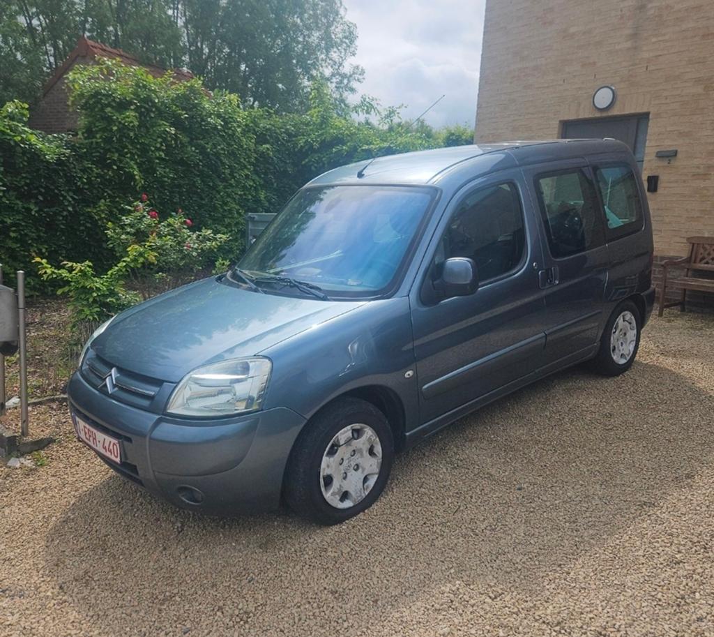 Citroën berlingo essence, Achat, Citroën, Boîte manuelle, 5 portes