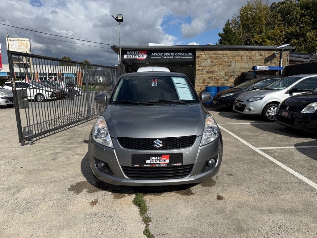 Suzuki Swift, Auto's, Voorwielaandrijving, Stof, 4 cilinders, https://public.car-pass.be/vhr/3ec526bb-2c69-47cb-a474-a5e4fb80f813