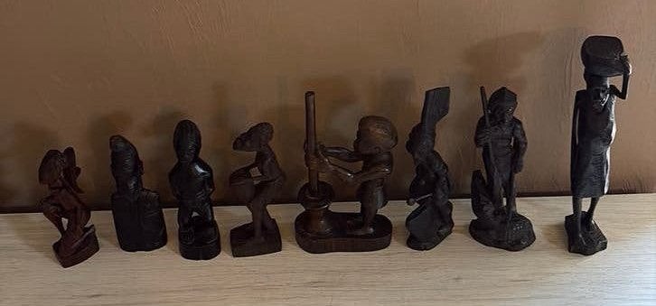 Set de sculpture sur bois africain 8 pièces (ébène 15 - 26, Antiquités & Art, Afrique, Bois, Enlèvement ou Envoi, Brun