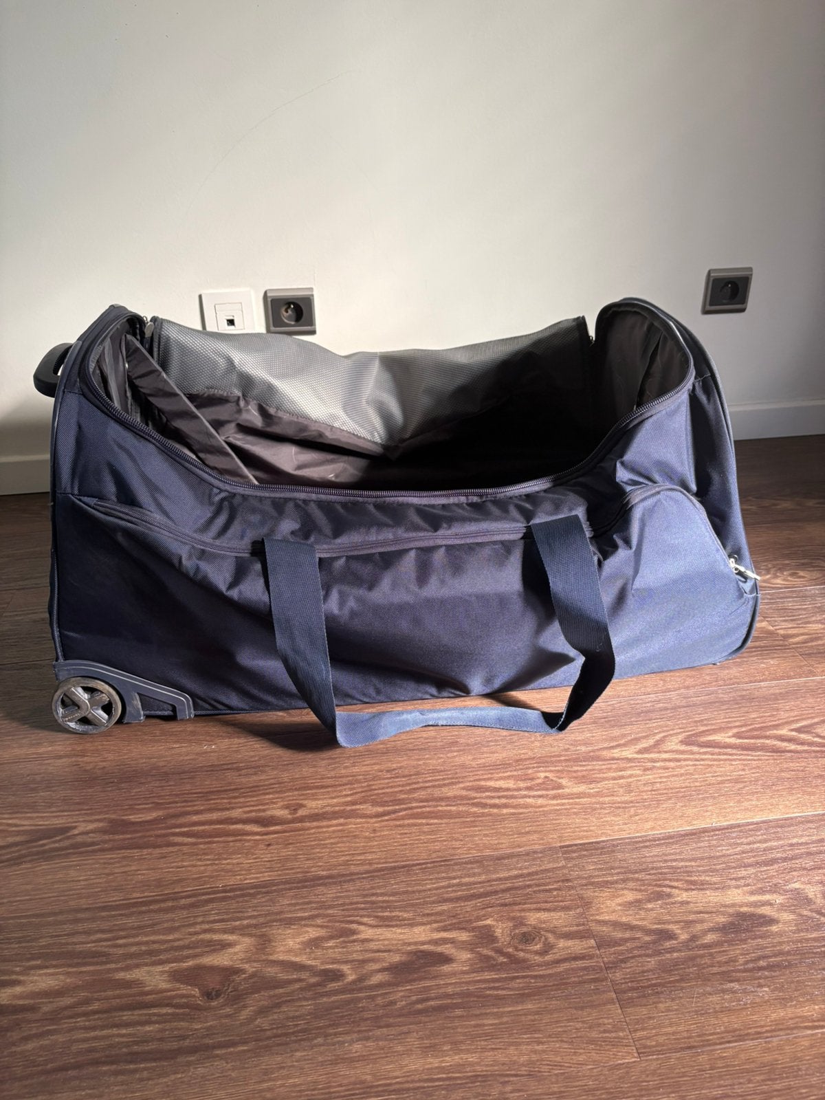 2 Samsonite reiskoffers donkerblauw 106 L, Handtassen en Accessoires, Koffers, Ophalen, Gebruikt, Zacht kunststof