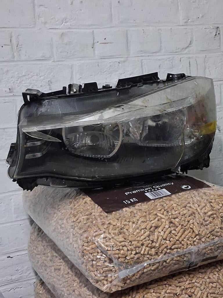 Phare avant gauche bmw f34, BMW