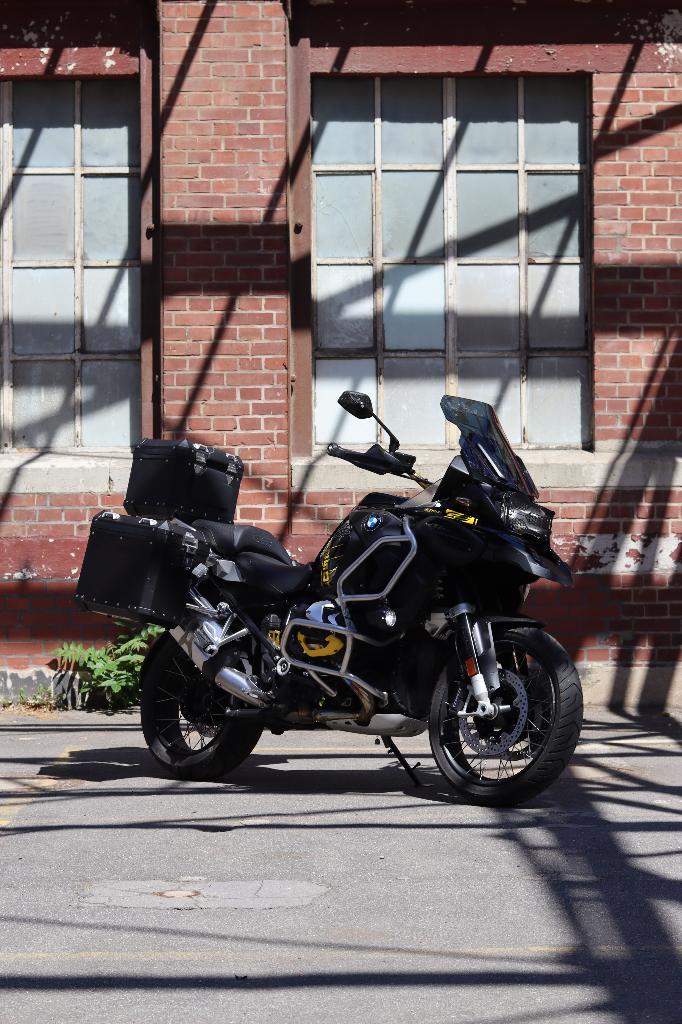 BMW R1250GS Adventure 40 Jahre, Motoren, Motoren | BMW, 2 cilinders, 1254 cc, Particulier, Handgeschakeld