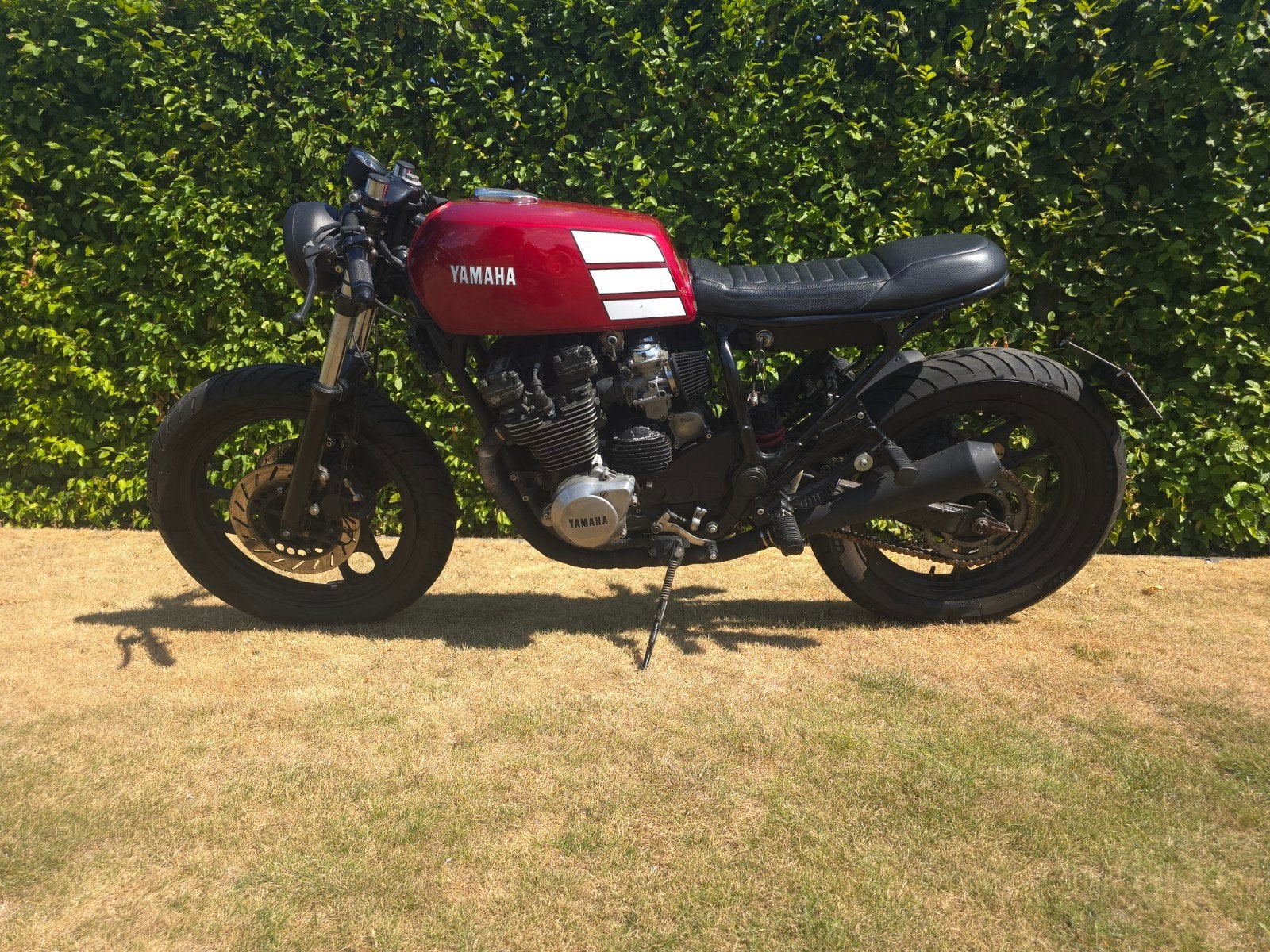 Caferacer ( gebouwd op Yamaha XJ 600), Motoren, 4 cilinders, Gebruikt, Particulier, Meer dan 35 kW