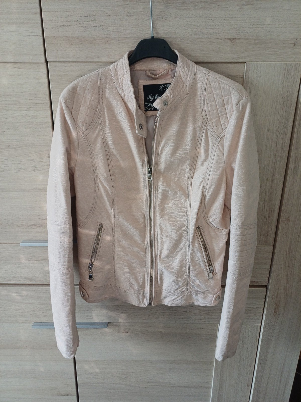 vestje maat medium, Vêtements | Femmes, Enlèvement