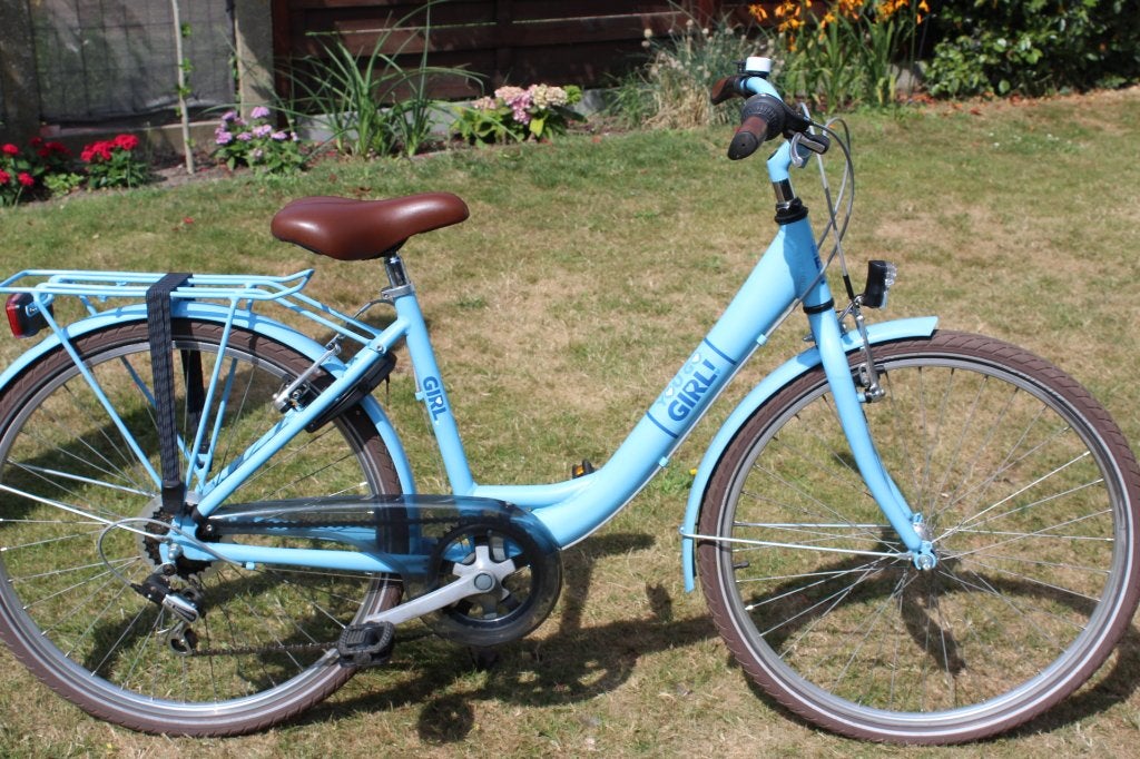 Als nieuwe 26 inch Alu BFK meisjesfiets - 6 speed, Velgrem, Versnellingen, Zo goed als nieuw, BikeFun Kids (BFK)