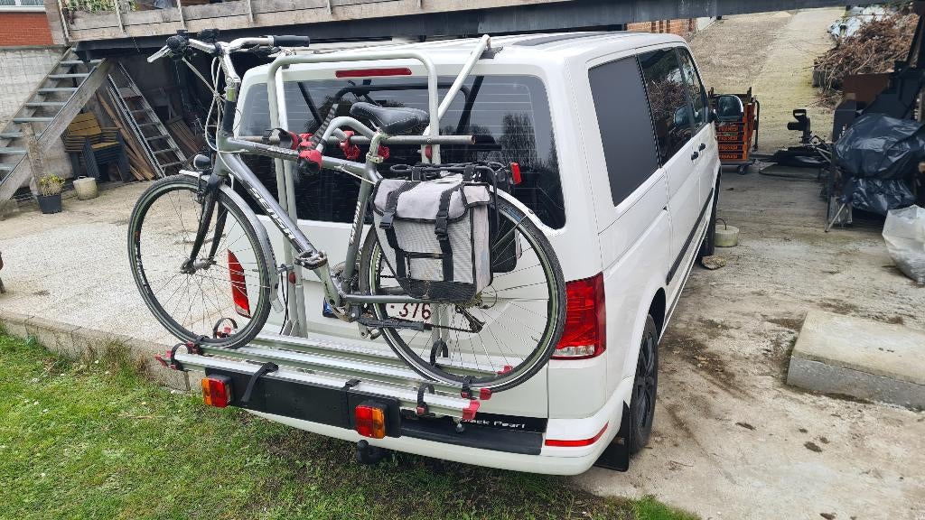 Fiama Carrybike fietsendrager voor VW T6.1, Auto diversen, Fietsendragers, Ophalen, 3 fietsen of meer, Zo goed als nieuw, Achterklepdrager