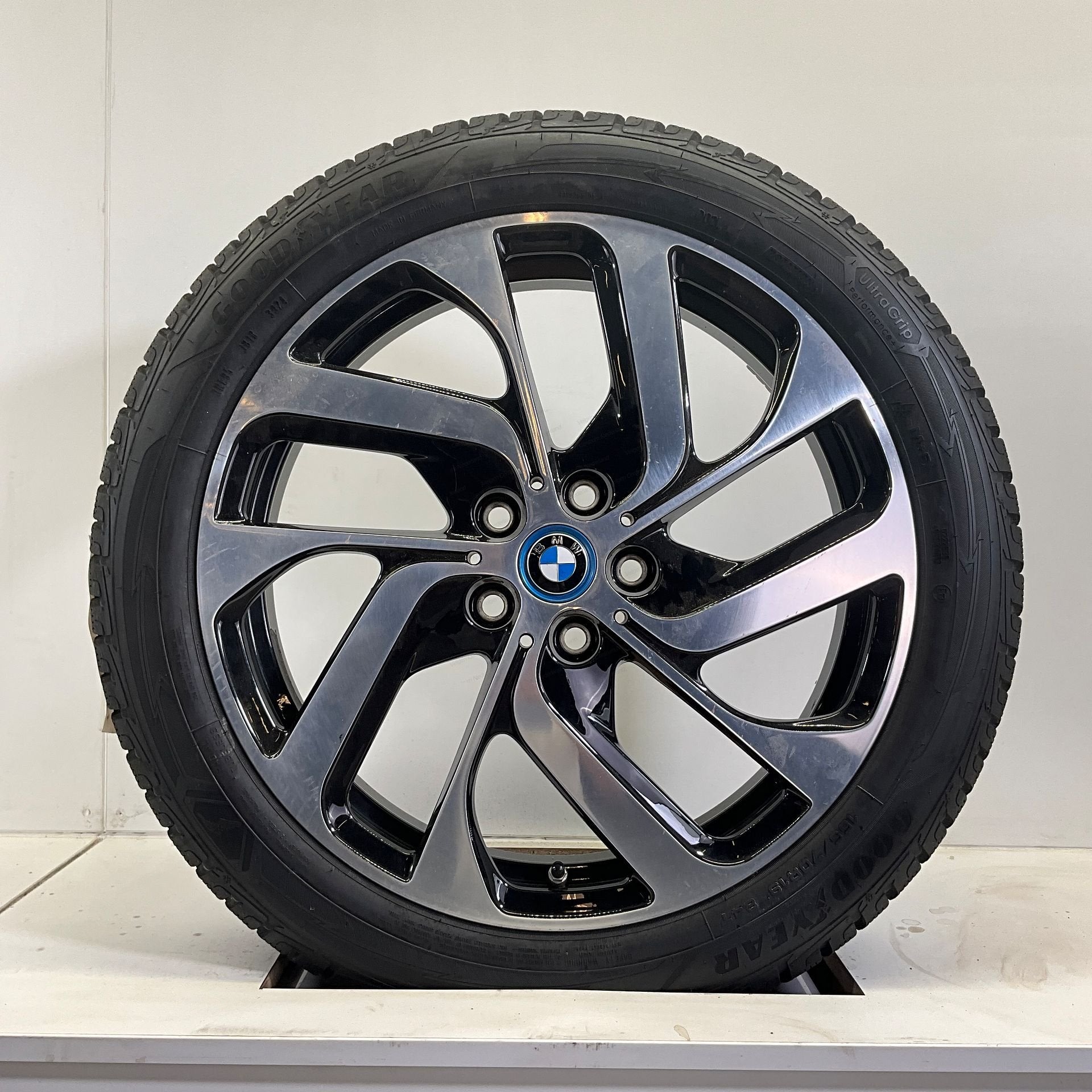 BMW I3 I01 SET VELGEN + WINTERBANDEN 19 INCH ORIG. 428, Auto-onderdelen, Banden en Velgen, 19 inch, Gebruikt, 155 mm, -