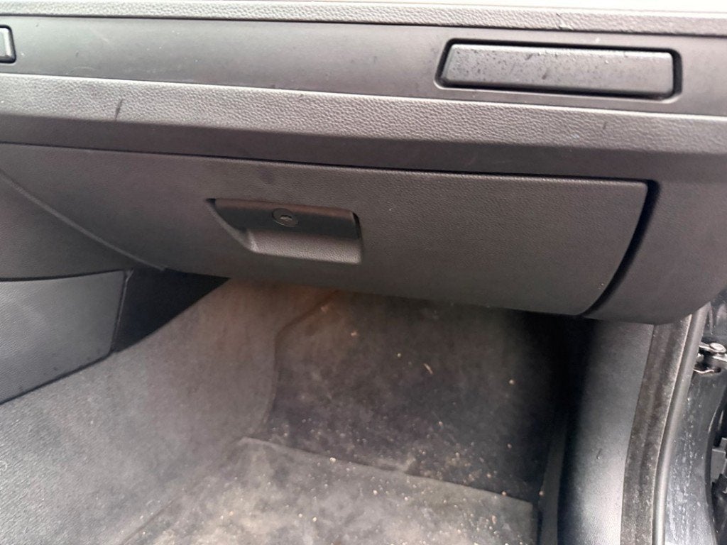 DASHBOARDKASTJE BMW 3 serie (E90) (12-2004/12-2011), Gebruikt, BMW, Petuelring 130
80809  München, DE, Bayerische Motoren Werke AG