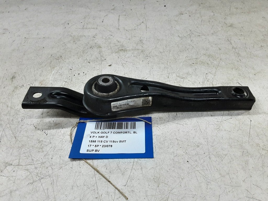 SUPPORT BOITE DE VITESSES Golf VII (AUA) (5Q0199855N), Volkswagen, Mevr. I. Hauben, Utilisé, Rue de l'Espoir 34 34
4030  GRIVEGNÉE, BE