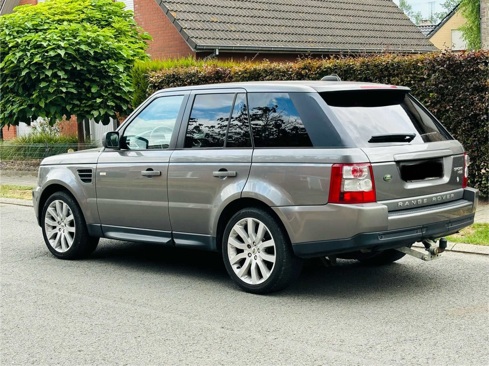 RANGE ROVER SPORT 2.7D LICHTE VRACHT 150€ TAX GEKEURD, Automaat, Dealer onderhouden, Zwart, Navigatiesysteem